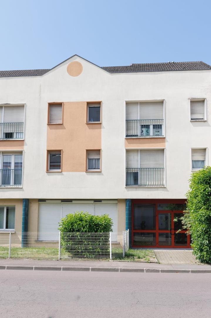 Le Duplex Preize Chez Stephane Et Sabrina 特鲁瓦 外观 照片